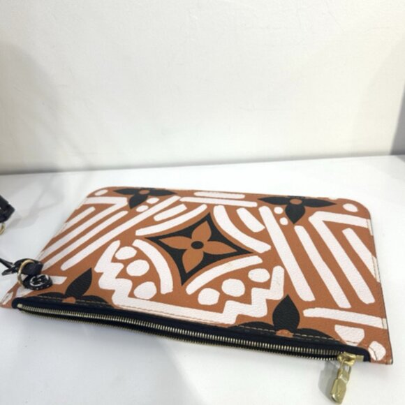 Genuine Louis Vuitton Neverfull NM Tote Limited Edition Crafty Monogram Giant MM - Picture 13 of 15